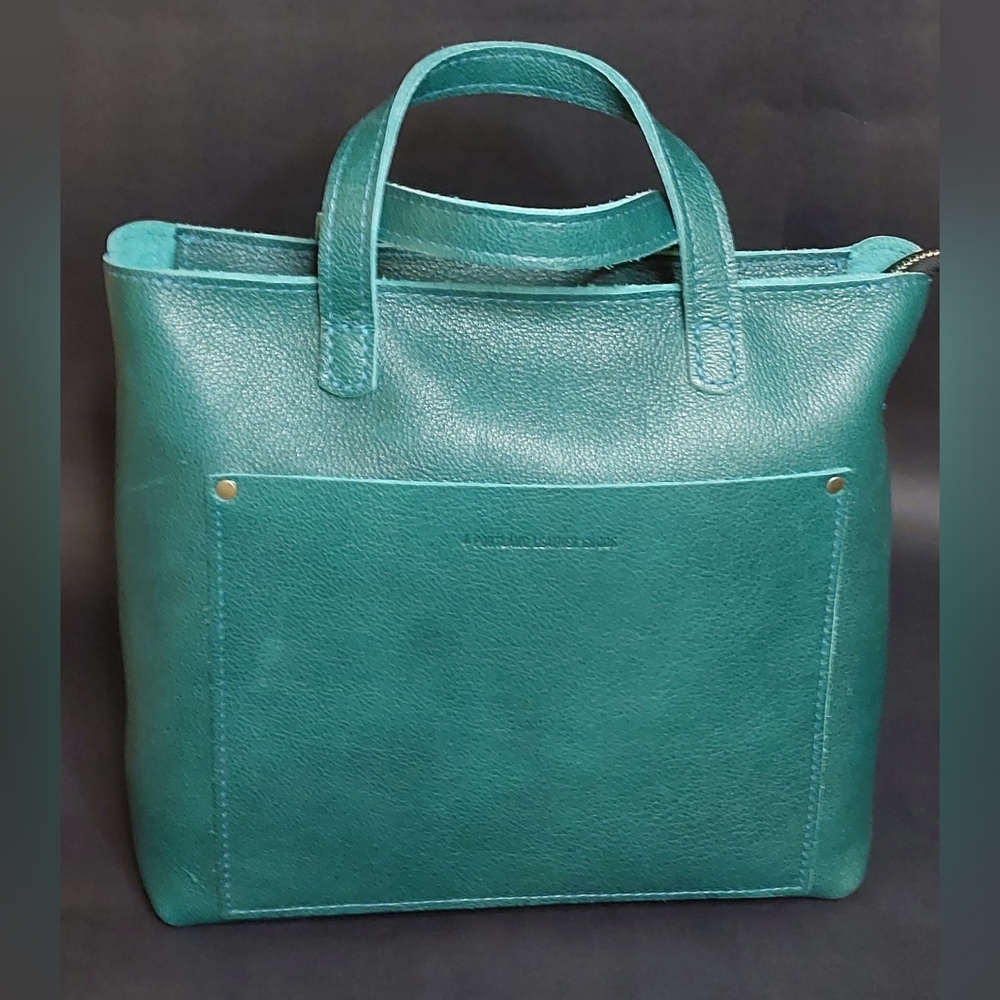 Portland Leather Goods (PLG) Sea Glass Medium Zip Crossbody